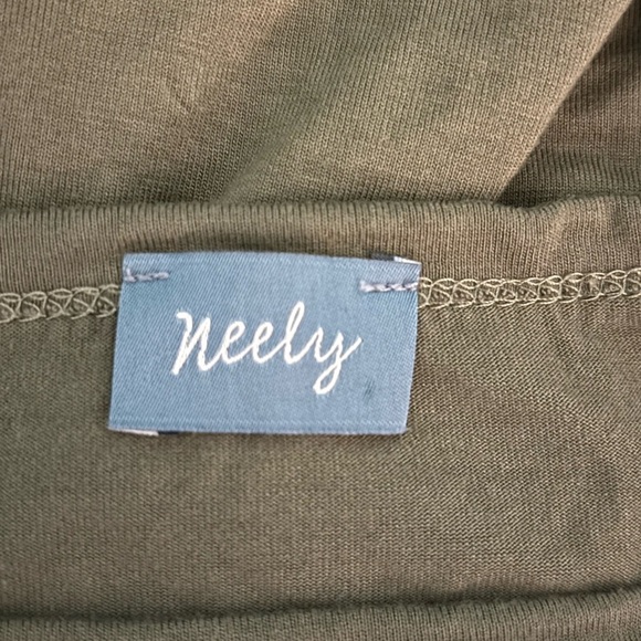 Neely Womens Long Sleeve Rouched Shirt Sz Small Stretchy Green - Picture 4 of 6